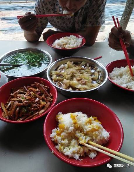 農村小伙自建一層小別墅過程全直播，自建房的可以看看哦