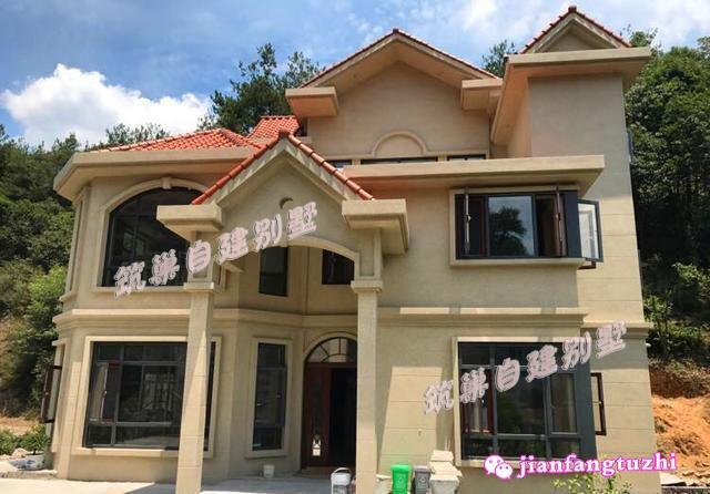 13×12米三層歐式別墅設計圖，豪華大氣，遠遠看去如同城堡一般，建成效果一級棒！