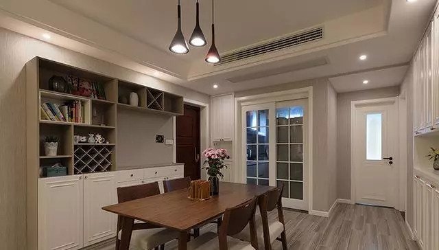 125平三室兩廳簡約風格裝修，電視墻居然還能收納?