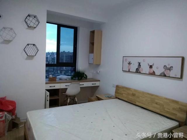 新房92㎡三房兩廳北歐風裝修，電視墻太實用。