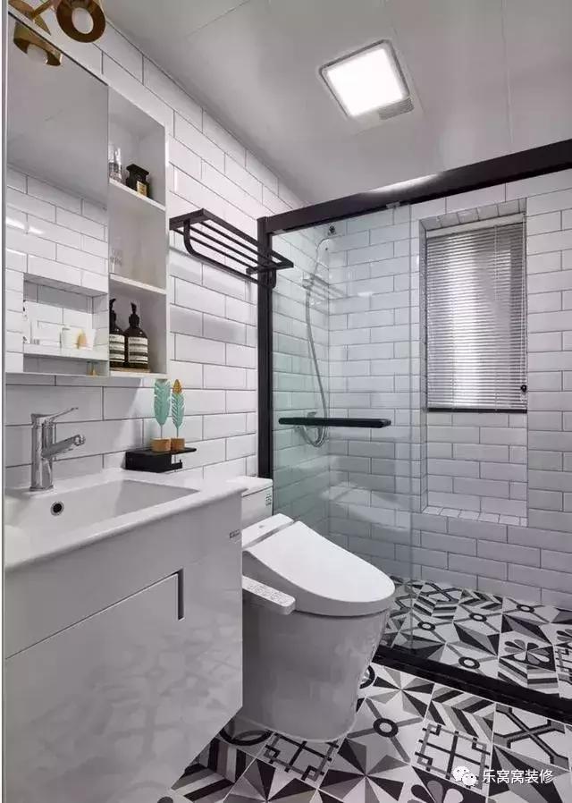 90平米三房兩廳自然簡約裝修，時尚自然又清，效果很不錯哦。