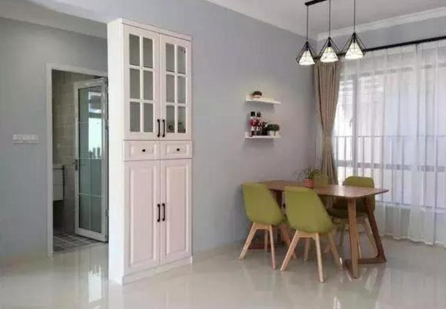 表哥一個人設計90平方米婚房裝修，打造簡約新居，效果真不錯。