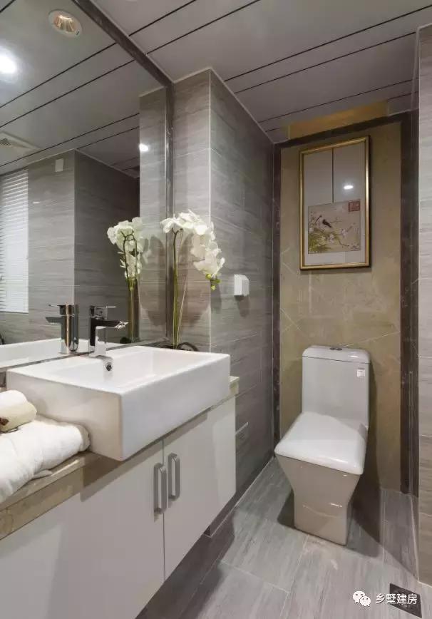 這款二層別墅設計戶型除了外觀簡單大氣，室內的裝修也很溫馨精致