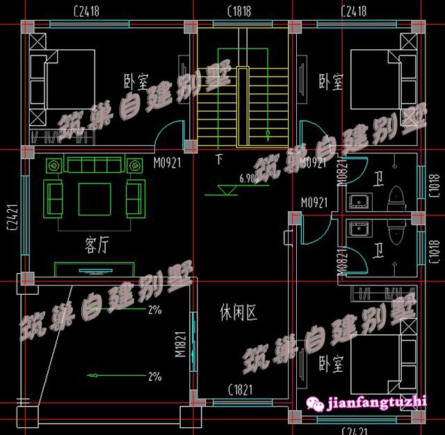 這款帶玄關+半旋轉樓梯+落地窗農村別墅設計，戶型簡約大方，你喜歡么