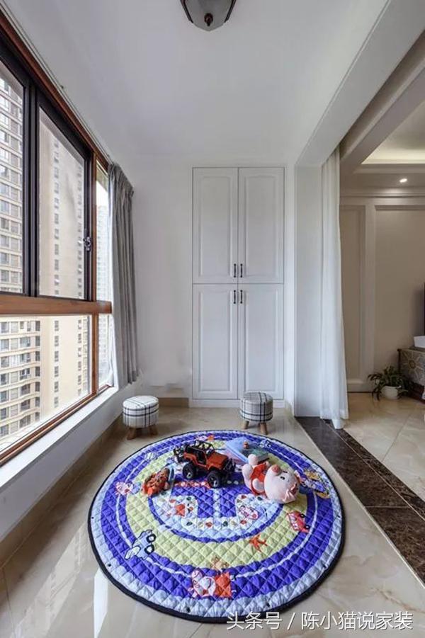 131㎡三居室簡美風格裝修，溫馨舒適，裝修帶家具僅僅花35萬，自己家人都是越看越值，你們怎么看？