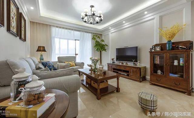 131㎡三居室簡美風格裝修，溫馨舒適，裝修帶家具僅僅花35萬，自己家人都是越看越值，你們怎么看？