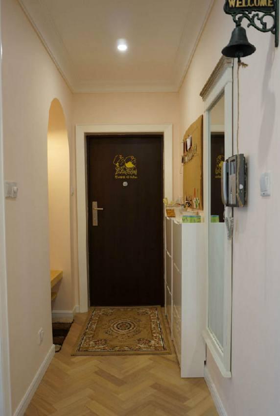 98平新房簡美風格裝修完成，尤其是電視墻造型，做成了一個假壁爐，超美！