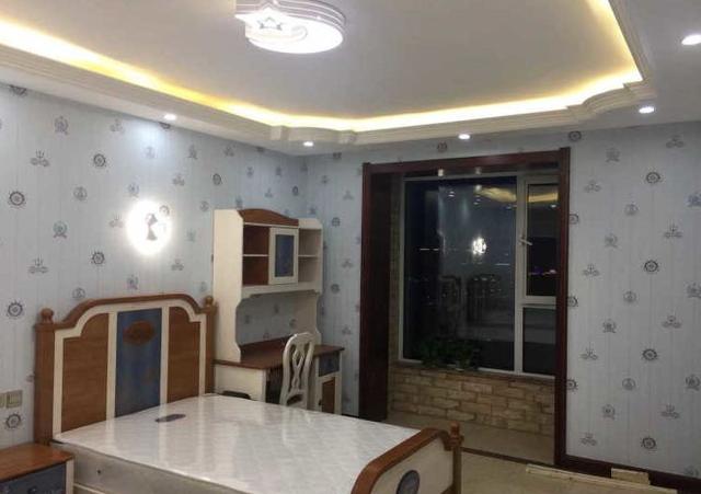 240平大房子裝修完成，裝修總共花了98萬，一房四間臥室四種裝修風(fēng)格，效果是很滿意的！