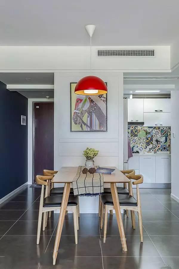 85平小戶型裝修完成，北歐風格和簡約風格混搭，不拘一格又溫馨的設計！