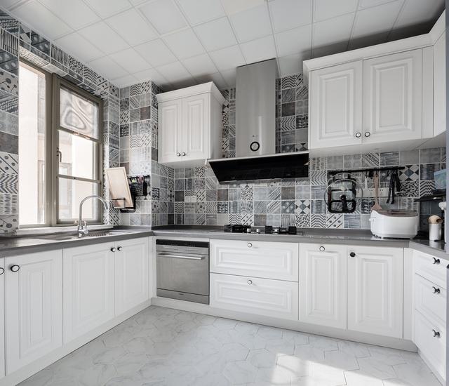 118平米的小戶型美式風(fēng)格裝修，簡潔而又舒適，看完兒童房我忍不住笑了！