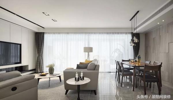 156平大戶型現(xiàn)代簡(jiǎn)約風(fēng)裝修，個(gè)性時(shí)尚，簡(jiǎn)約又實(shí)用，黑白灰加上原木打造出高品質(zhì)的生活空間。