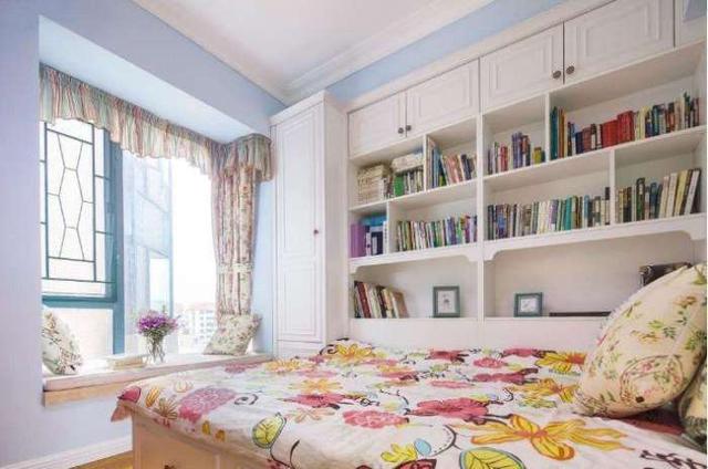 100平的新房老婆花19萬裝修，特別喜歡餐廳的卡座，美觀實用