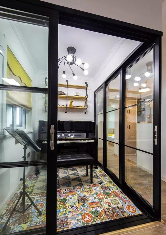 76平米簡約北歐風裝修，客廳沙發背景墻簡單又好看！