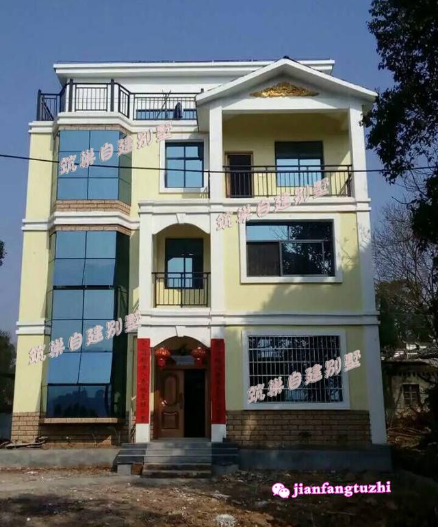 實用四層農(nóng)村別墅設(shè)計圖，10x13米2廳9臥，空間利用高。