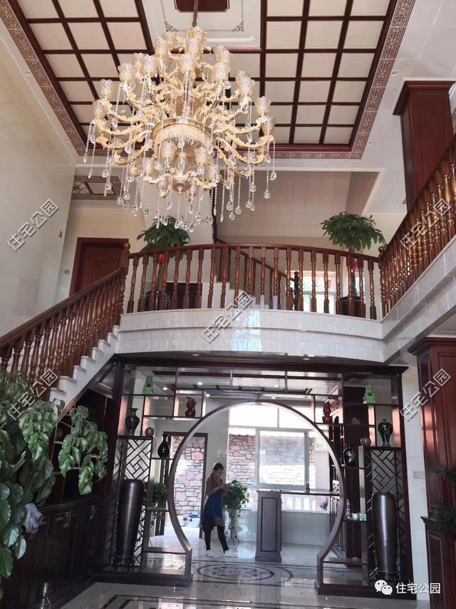 200萬的別墅設計圖，房美人夸，最贊的還是后花園。