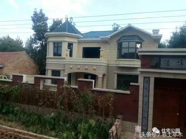 11X10米農(nóng)村自建房，弧形采光窗、小菜園，人人羨慕嫉妒。