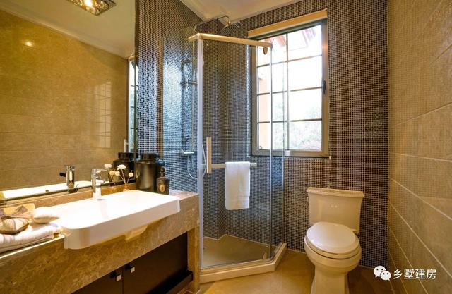 13.4米X11.4米農(nóng)村三層小別墅設(shè)計(jì)圖，大氣時(shí)尚，有沒有讓你們蠢蠢欲動(dòng)呢？