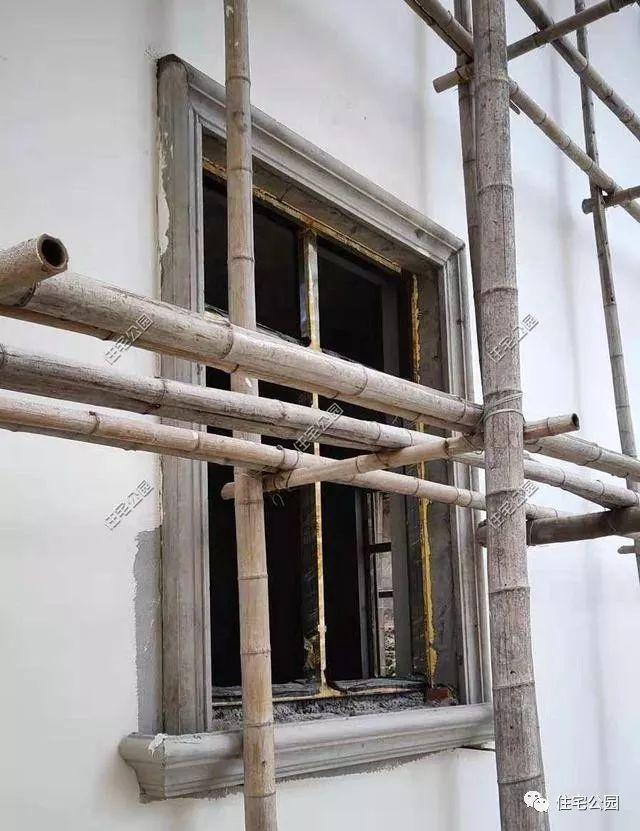 農村三層經典簡歐別墅設計圖，簡單大氣，新建起來的房子就是不一般，處處都透露著高級感。