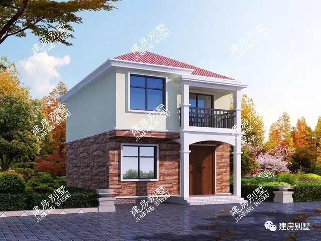 小面寬的兩層農(nóng)村自建房，第一棟建起來只要20多萬。