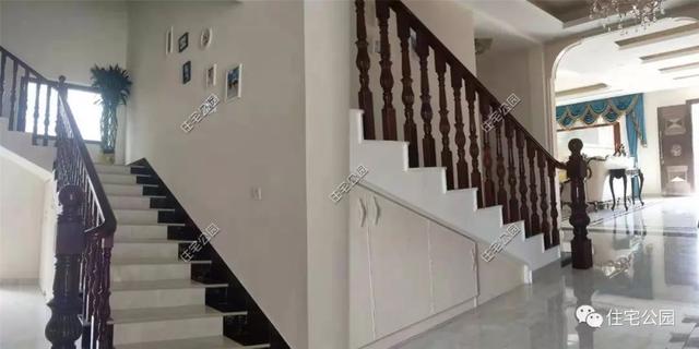 江西農村小伙自建歐式別墅，30萬建房40萬裝修我打100分，不怕驕傲