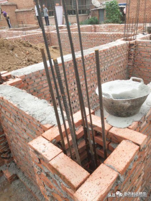 北方小伙建走心美宅，只花了50萬，光屋頂就省了幾萬塊，怎么做到的