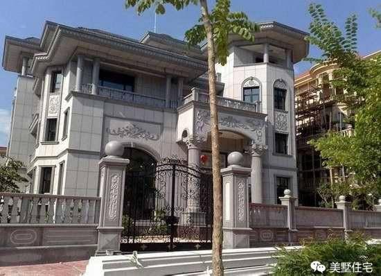 實拍7棟農(nóng)村別墅照片，第一棟最美，最后一棟才真正的豪宅！