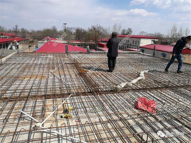 建房材料價格猛漲，4個月之內水泥從375漲到520，農村蓋房成了無底洞