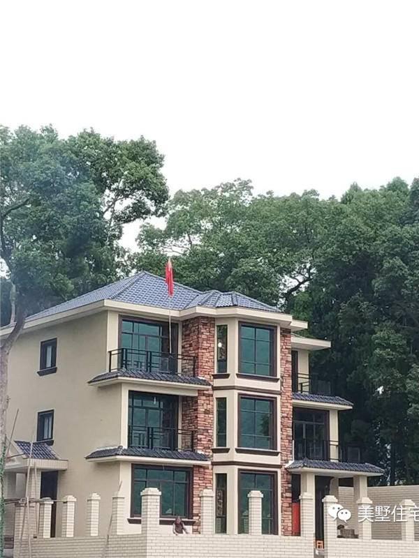 真讓人難以抉擇，中西風格別墅大pk，分享5棟農村別墅實拍照片