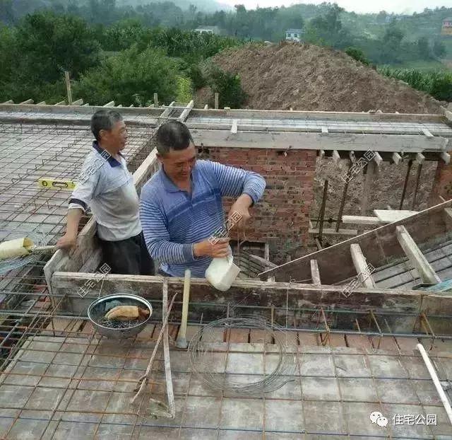 重慶農村自建房實拍照片，75萬蓋起的3層養老別墅，布局沒得挑！