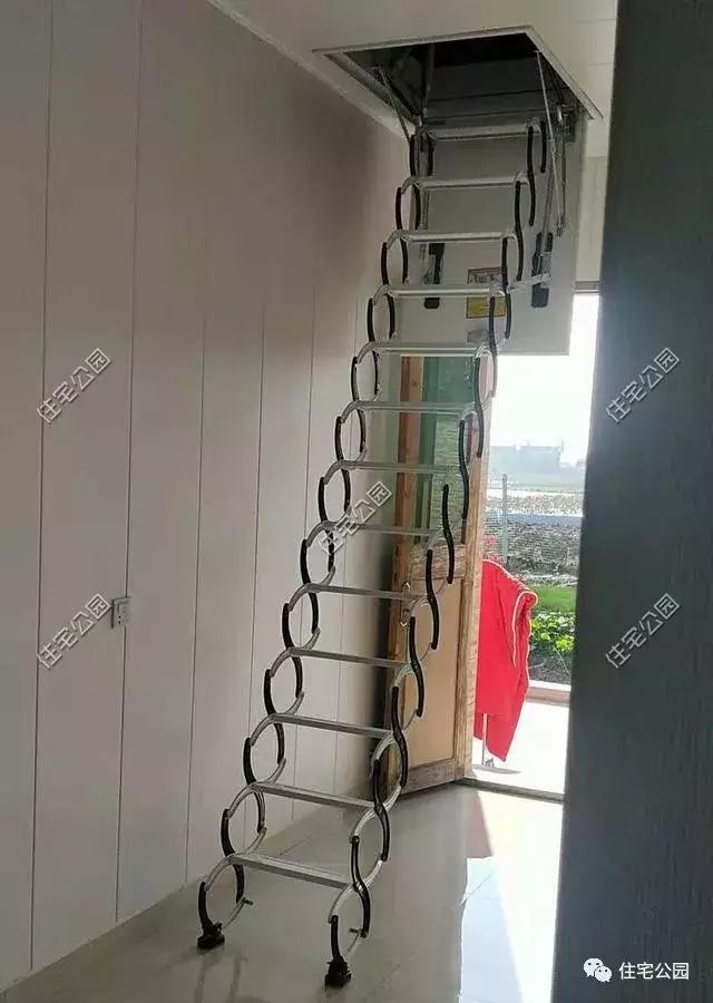 江蘇農(nóng)村花了50萬(wàn)建成的平房別墅，這樣光伏發(fā)電的屋面見(jiàn)過(guò)么