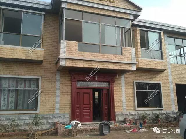 趁熱鬧來曬曬我的新房子，帶大院的兩層小洋樓，27萬蓋好美滋滋