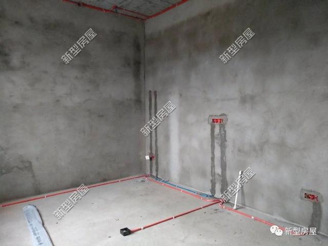 農(nóng)村自建房不懂點(diǎn)會(huì)出事，千萬(wàn)別把PVC雨水管放在構(gòu)造柱里！