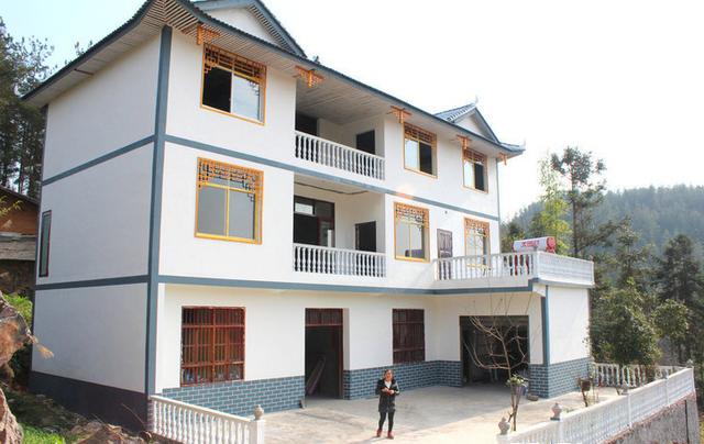 10套農村自建別墅實拍照片，第七套被吐槽太丑了！第三套建的人最多？