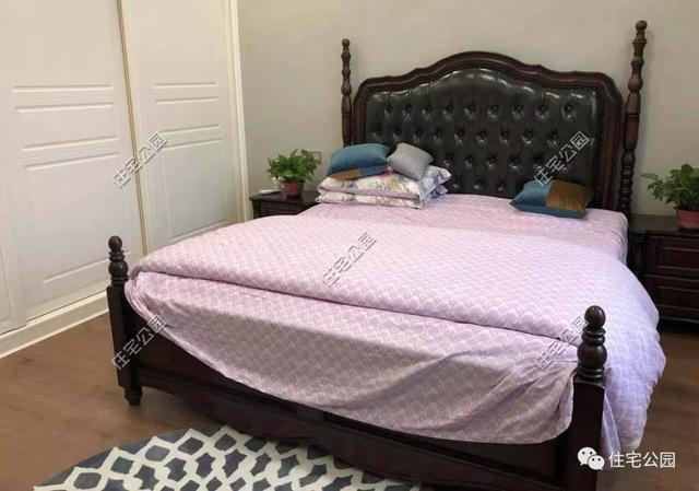 為了回老家工作的女兒，江西父母建三層別墅，小院裝修全做好120萬