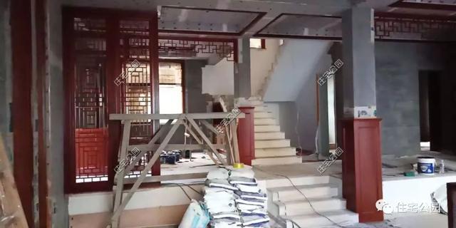 浙江農(nóng)村小伙自行設(shè)計，三層別墅花80萬建成，大家覺得如何？