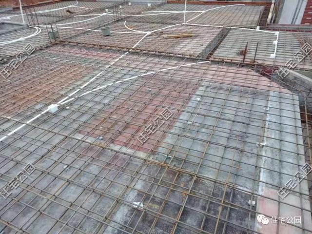 浙江農(nóng)村小伙自行設(shè)計，三層別墅花80萬建成，大家覺得如何？