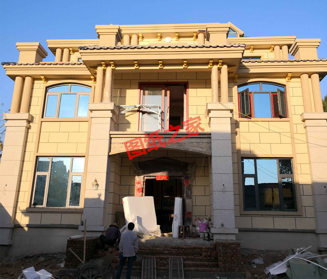 三間三層房子設(shè)計圖，高端三層樓房設(shè)計圖，三層兩個大露臺