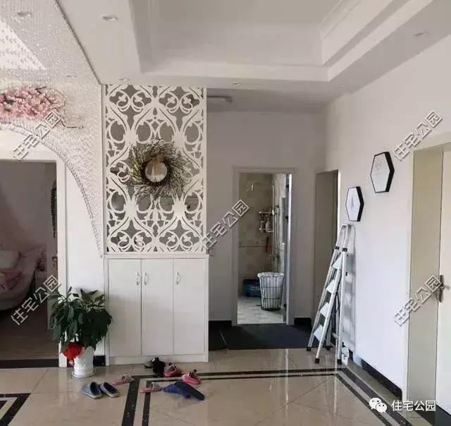 湖南農村自建2層漂亮別墅，土建50萬裝修70萬，這樣式真漂亮