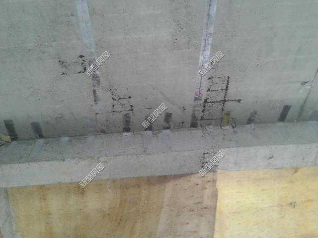 混凝土打成這樣怎么蓋別墅？別猶豫，馬上換掉施工隊(duì)