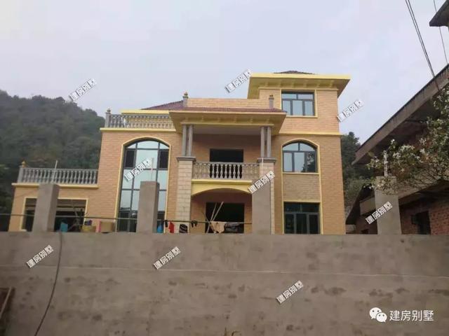 曬曬我新建的三層別墅，50萬全部完工，鄰居家根本沒法比