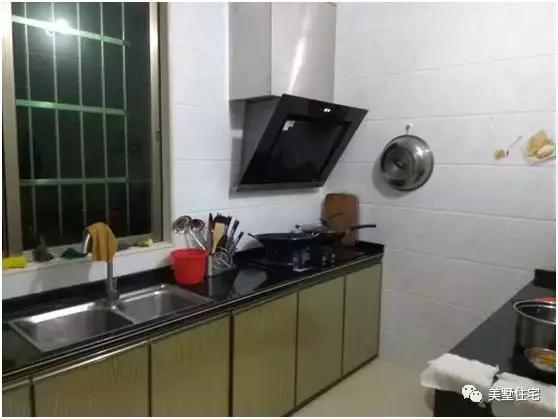 廣東農村小伙修建二層半別墅，主體帶小院子30萬，苦累都值得