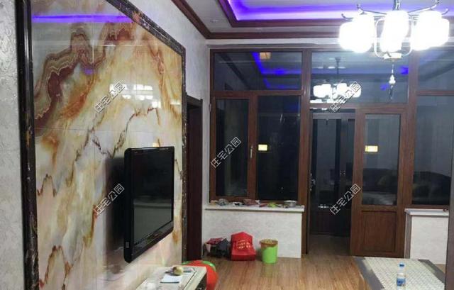 遼寧小伙為父母蓋養老別墅，保溫、地暖、火炕房全都有，只花了30萬！