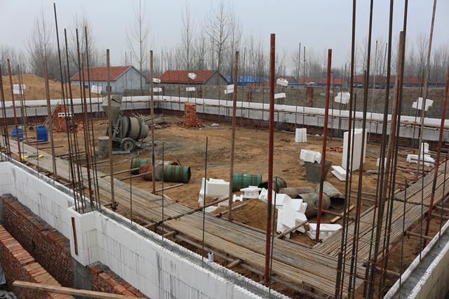 海容模塊蓋房子施工速度快，工期短！