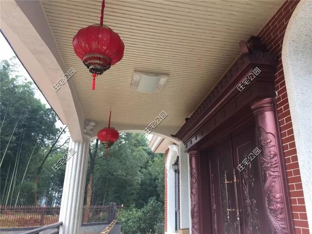 農村包工頭給自家建房，30萬建成一層別墅，質量更是沒得說