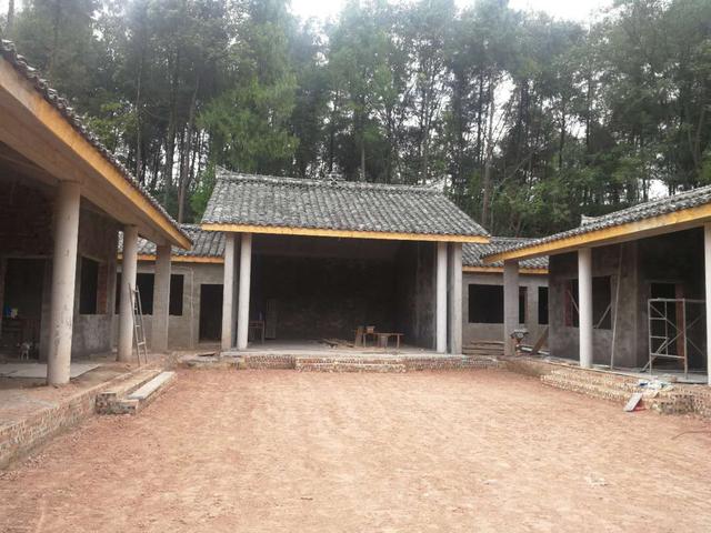 25X28米的一層別墅設(shè)計(jì)方案，超氣派的農(nóng)村養(yǎng)老房，你喜歡嗎？