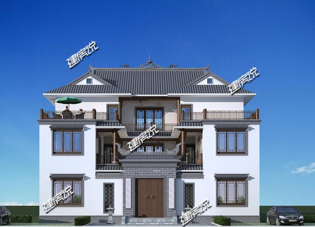 見了這棟最漂亮的四合院別墅，一下就成了全村的焦點，鄰居天天來串門