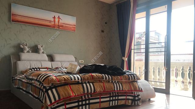 這棟江西別墅主體加裝修才花了85萬，主要是趕上了好時機，性價比太高了