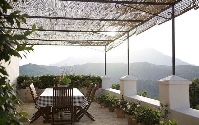 二層歐式小戶型別墅設計圖，洋氣又耐看，6室3廳，適合農村自建。