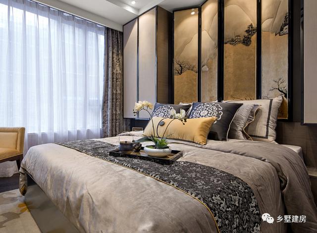 帶超大車庫和挑空客廳的四層別墅設計圖，別墅精致更實用，不比城里的別墅差