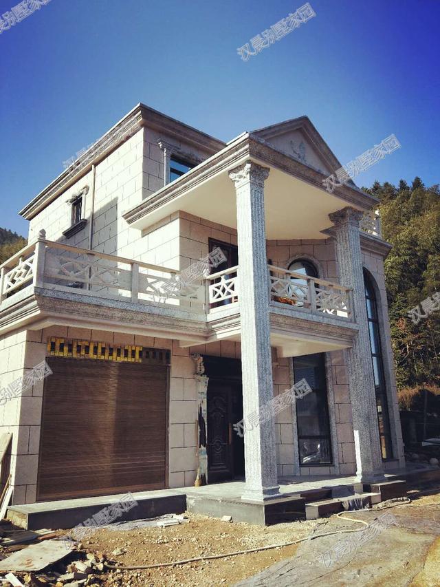 占地117平的三層別墅設計圖，帶車庫，帶實景效果圖，小戶型中的精品！